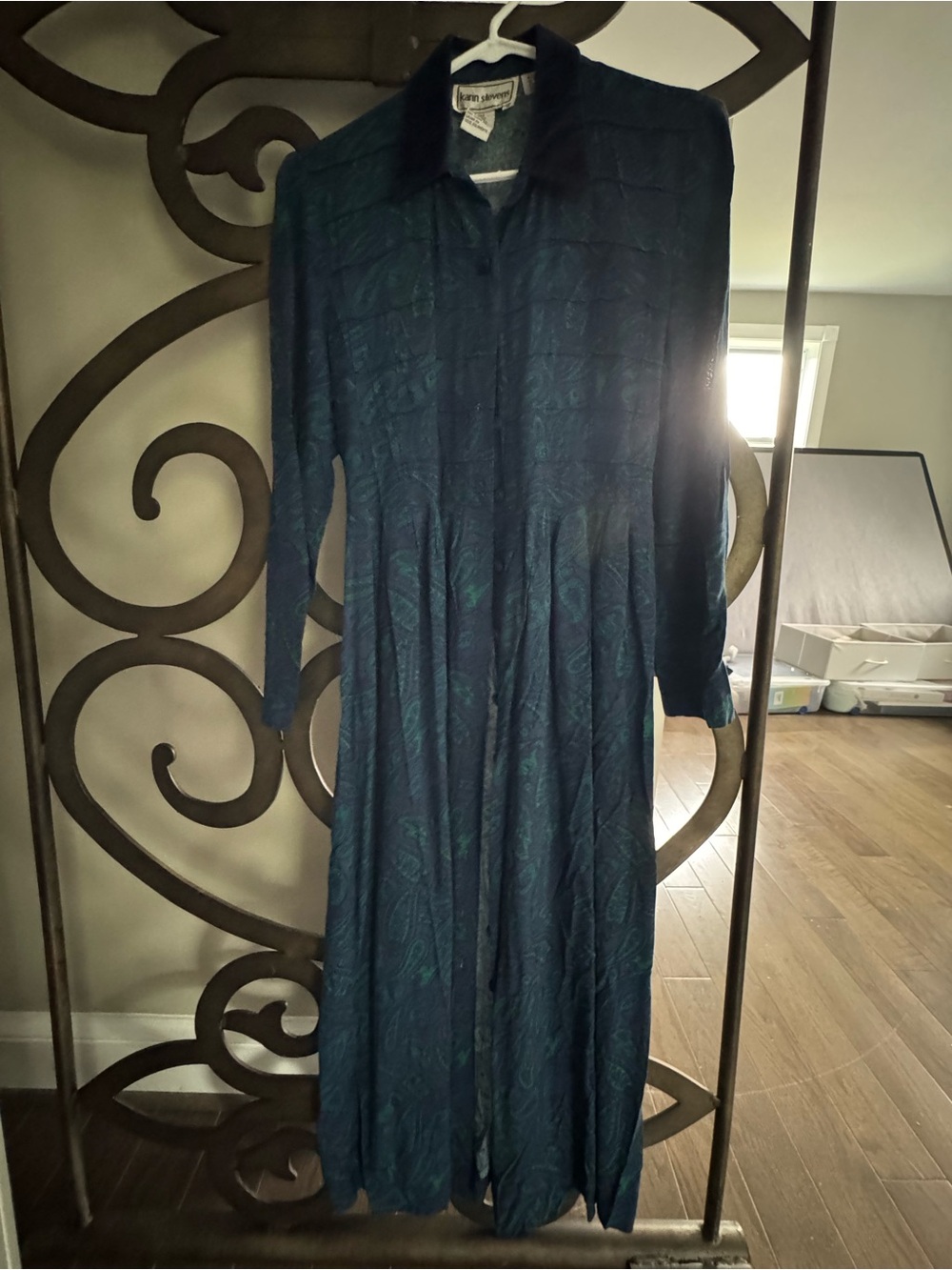 Vintage Long Sleeve, Velvet collar, Button down midi dress